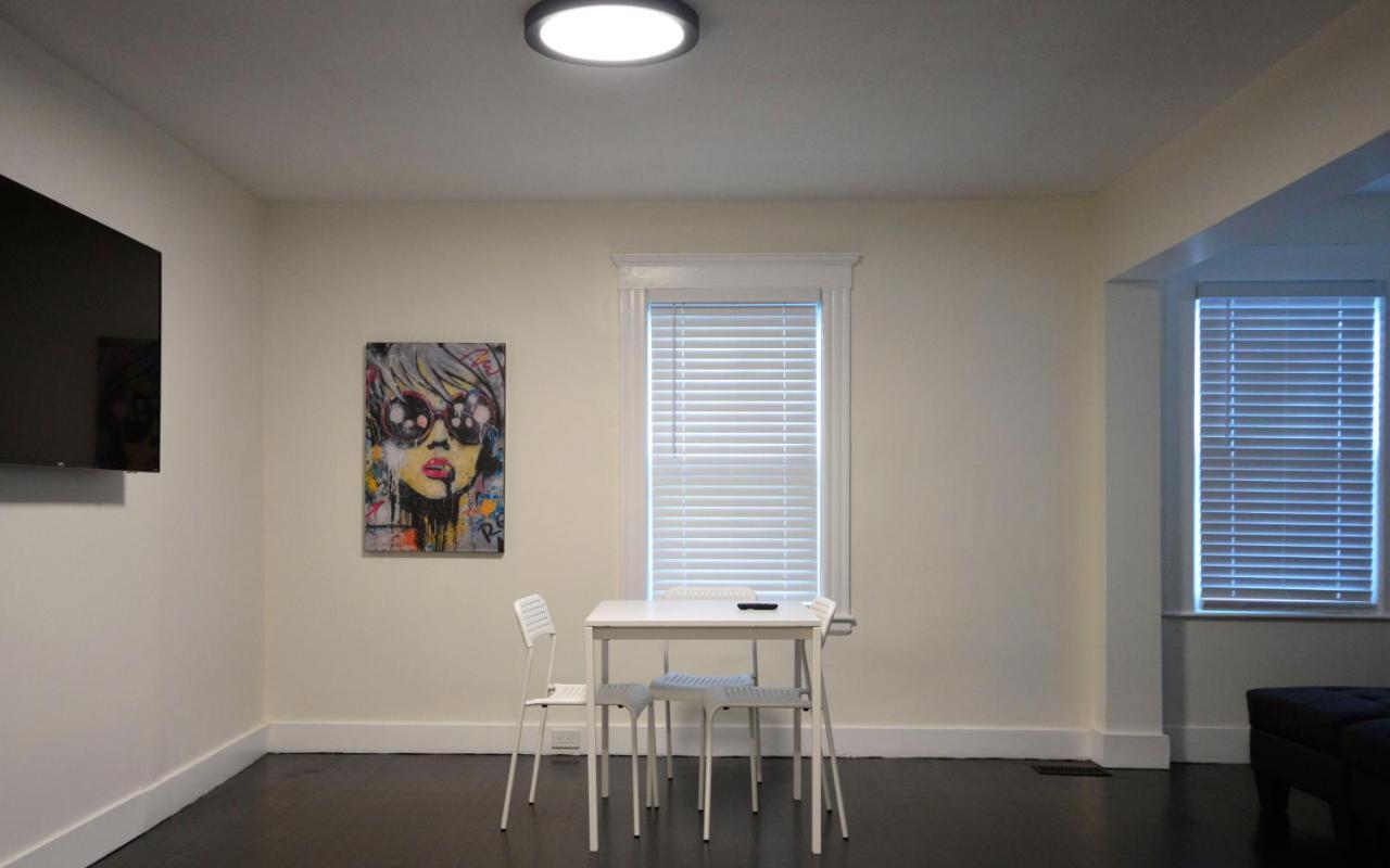Modern Two Bedroom Condo - Boston Stoneham Exterior foto